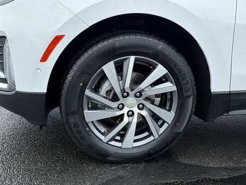 Used 2022 Chevrolet Equinox Premier image 9