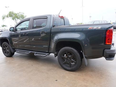 Used 2017 Chevrolet Colorado Z71 RWD image 4