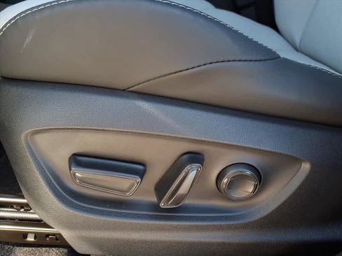 New 2026 Subaru Solterra Premium image 27