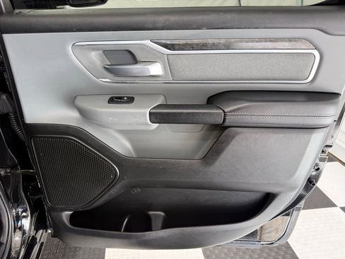 Used 2019 RAM 1500 Big Horn image 25