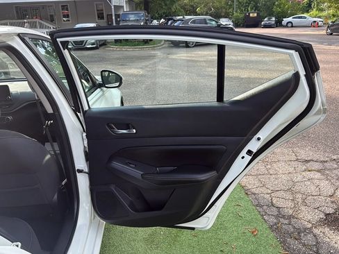 Used 2019 Nissan Altima 2.5 S FWD image 20