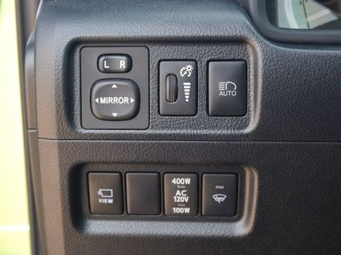Used 2022 Toyota 4Runner TRD Pro AWD/4WD image 17