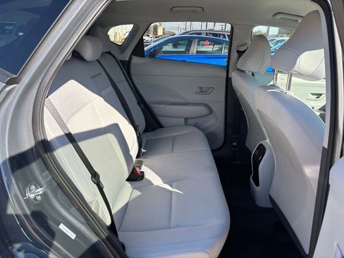 Used 2025 Hyundai Kona SEL image 27