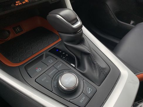 Certified 2024 Toyota RAV4 Adventure image 24