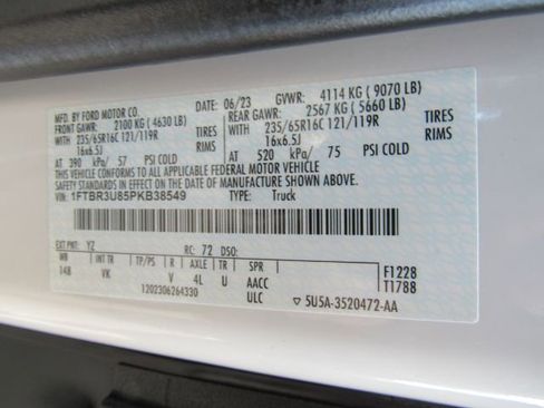 Used 2023 Ford Transit 250 148 High Roof Extended AWD image 38