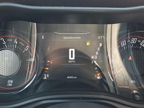 Used 2019 Dodge Challenger SXT w/ Blacktop Package RWD image 18