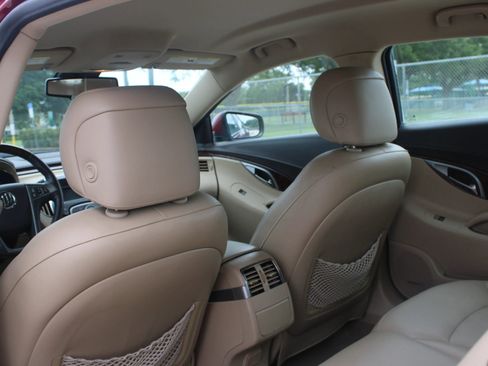 Used 2011 Buick LaCrosse CXS FWD image 18