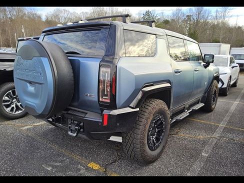 Used 2024 GMC Hummer EV 3X w/ Omega Edition AWD/4WD image 5