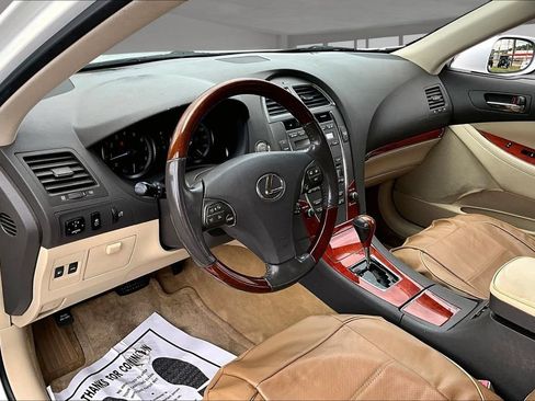 Used 2011 Lexus ES 350 FWD image 14