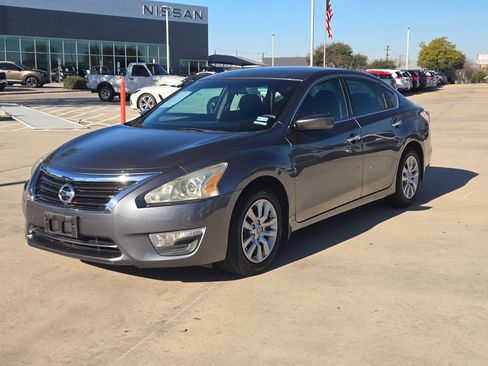 Used 2015 Nissan Altima 2.5 S w/ Power Driver Seat Package image 7