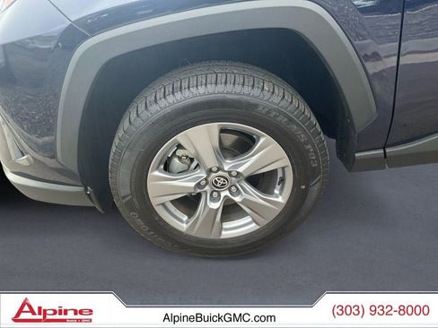 Used 2022 Toyota RAV4 XLE image 14