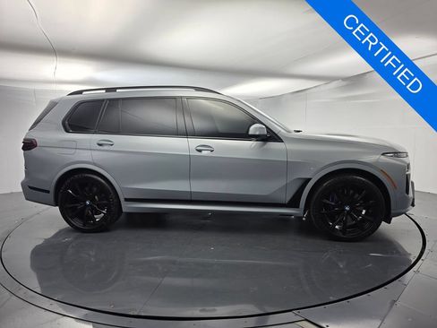 Used 2024 BMW X7 xDrive40i w/ Executive Package AWD/4WD image 3