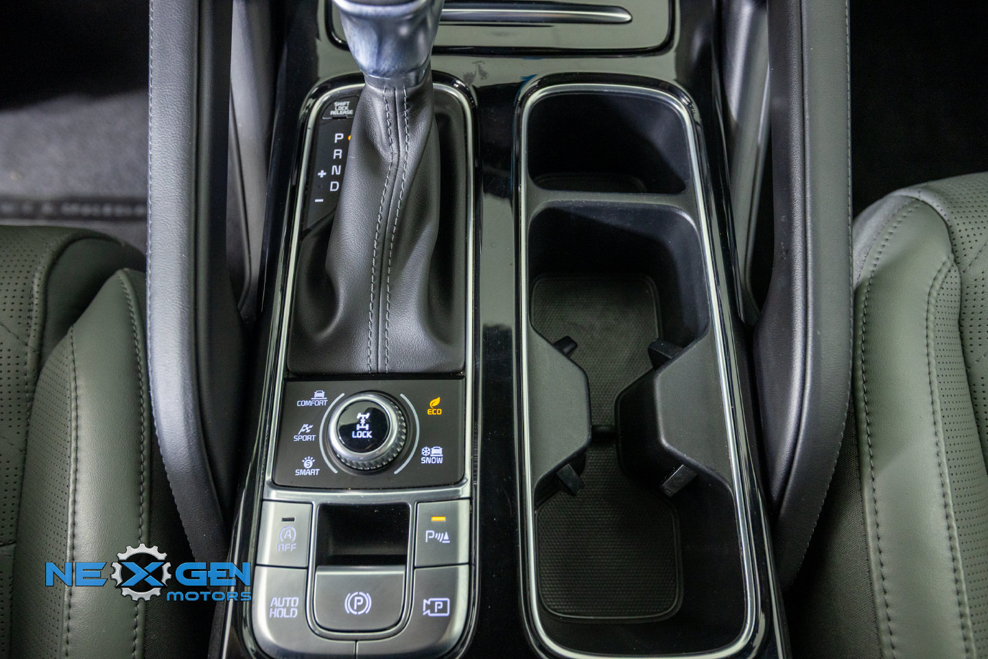 Used 2024 Kia Telluride SX Prestige X-Pro AWD/4WD image 24