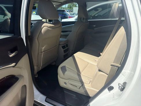 Used 2017 Acura MDX SH-AWD image 6