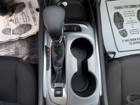 Used 2024 Chevrolet Malibu LT image 10