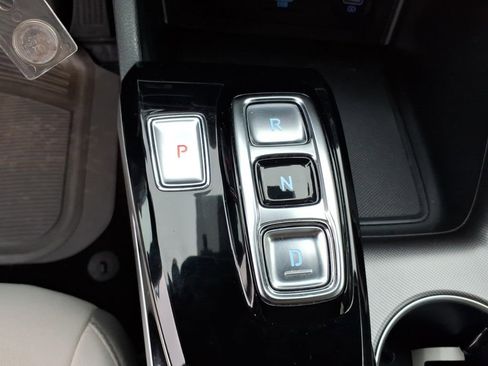 Used 2023 Hyundai Sonata SE w/ Cargo Package image 20