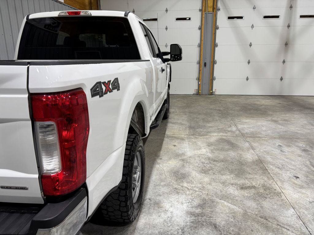 Used 2018 Ford F250 XL w/ Power Equipment Group AWD/4WD image 10