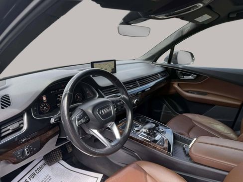 Used 2017 Audi Q7 3.0T Premium Plus w/ Premium Plus Package AWD/4WD image 16