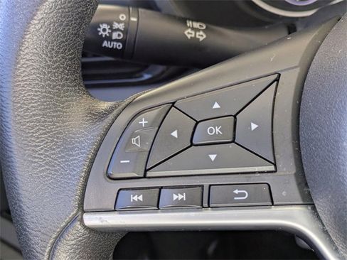 Used 2024 Nissan Sentra SV image 18