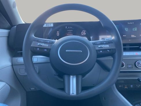 New 2026 Hyundai Kona SE FWD image 17