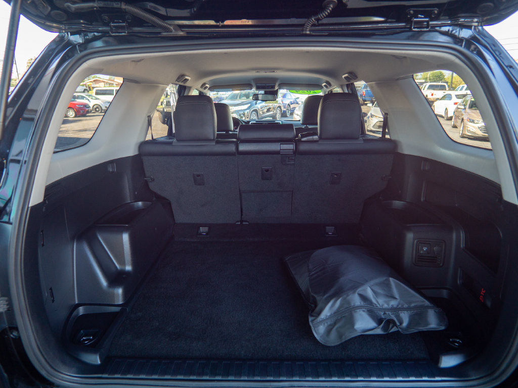 Used 2024 Toyota 4Runner SR5 Premium AWD/4WD image 10