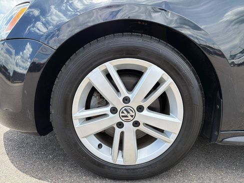 Used 2013 Volkswagen Jetta SEL FWD image 19