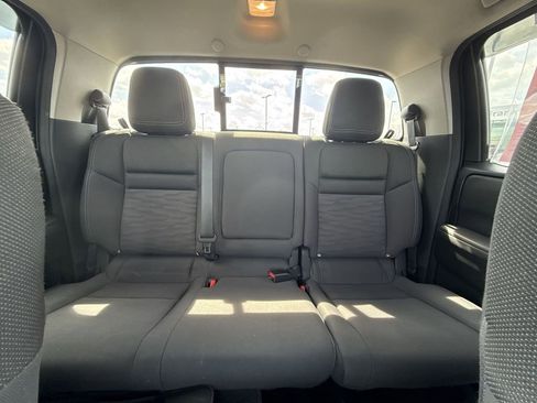 Used 2023 Nissan Frontier SV w/ SV Convenience Package AWD/4WD image 21