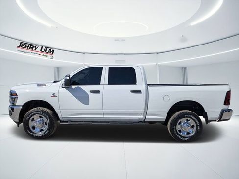 New 2026 RAM 2500 Tradesman AWD/4WD image 6