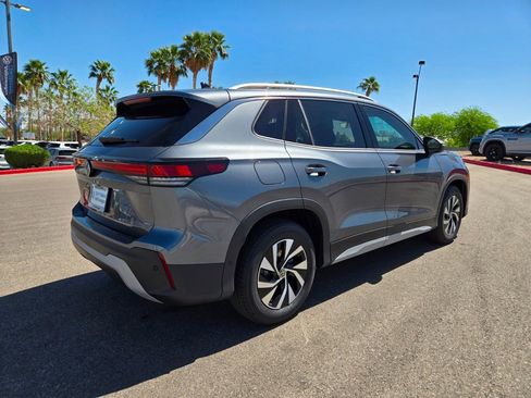 New 2026 Volkswagen Tiguan S FWD image 4