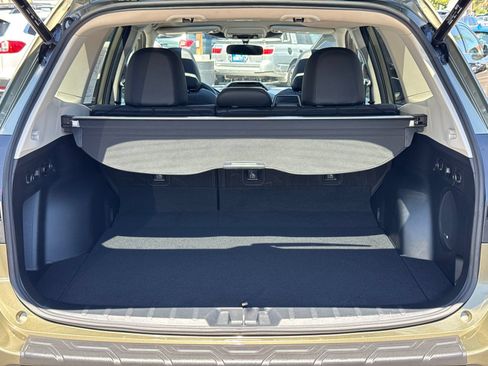 Certified 2024 Subaru Forester Touring AWD/4WD image 7