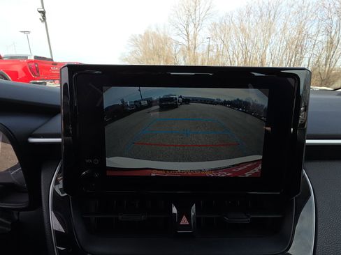 Used 2024 Toyota Corolla LE image 22