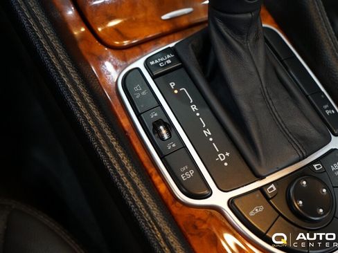 Used 2004 Mercedes-Benz SL 55 AMG image 23