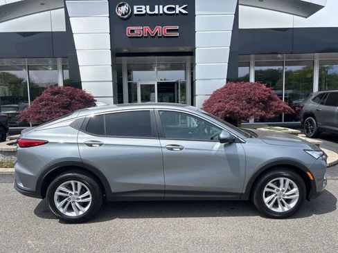 New 2026 Buick Envista Sport Touring w/ Convenience I Package FWD image 2