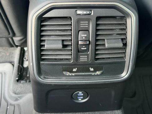 Used 2021 Porsche Macan GTS AWD/4WD image 20