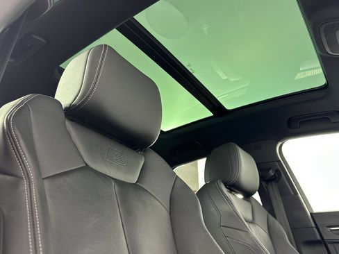 Used 2023 Audi Q3 2.0T Premium w/ Black Optic Sport Package image 16