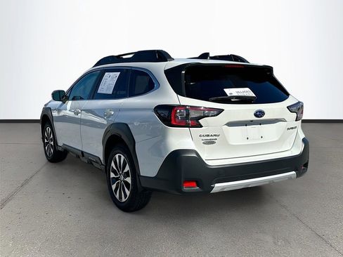 Used 2023 Subaru Outback Limited image 5