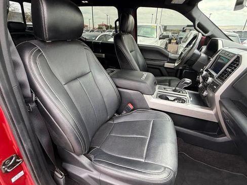 Used 2020 Ford F150 Lariat w/ Equipment Group 502A Luxury AWD/4WD image 11