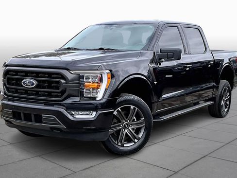 Used 2022 Ford F150 XLT w/ Equipment Group 302A High image 35