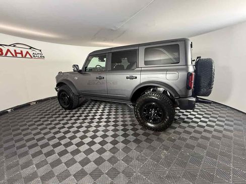 Used 2022 Ford Bronco Wildtrak AWD/4WD image 5