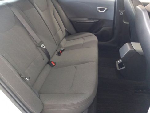 Certified 2025 Kia K4 FWD image 15