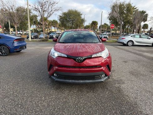 Used 2019 Toyota C-HR Limited image 8