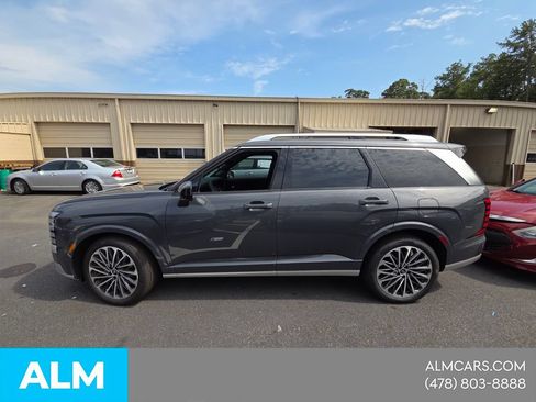 Used 2026 Hyundai Palisade Calligraphy AWD/4WD image 2