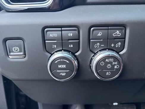 New 2026 GMC Sierra 1500 Denali Ultimate image 17