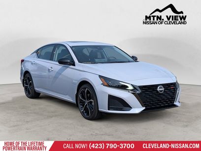 New 2025 Nissan Altima 2.5 SR