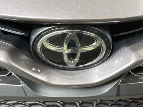 Used 2024 Toyota Camry SE FWD image 9