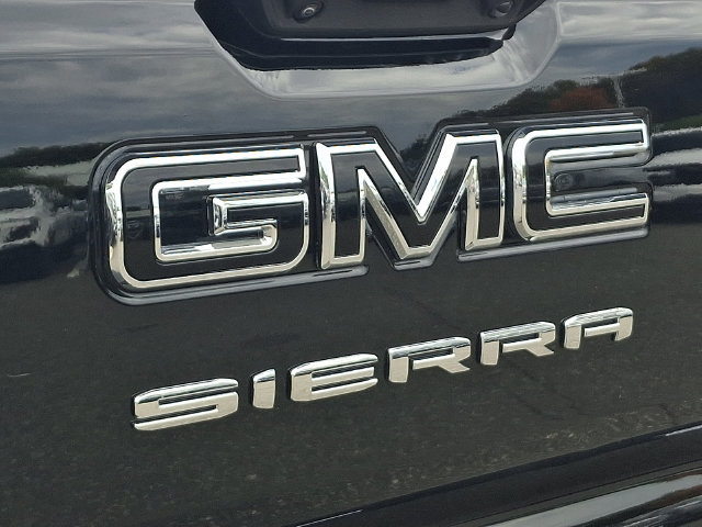 Used 2024 GMC Sierra 1500 Elevation w/ LPO, Elevation Black Package AWD/4WD image 31