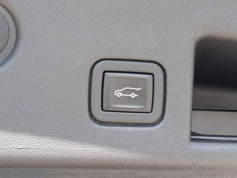 Certified 2023 Chevrolet Equinox LT image 14