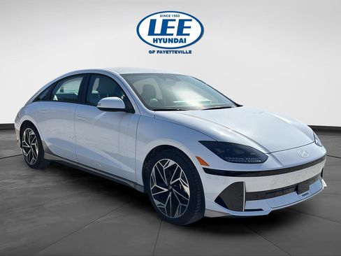 New 2025 Hyundai Ioniq 6 SEL RWD image 1