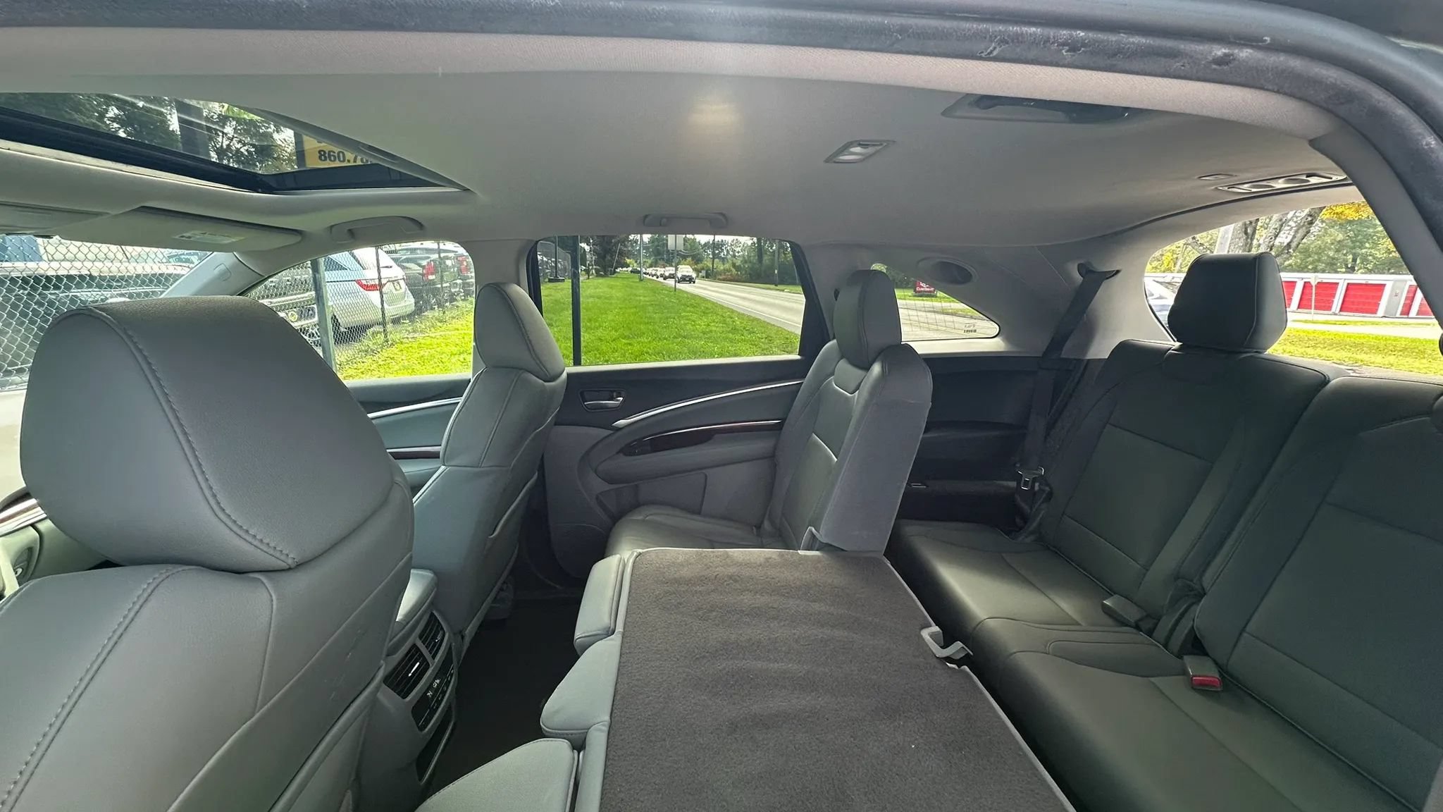 Used 2016 Acura MDX w/ Technology Package AWD/4WD image 34