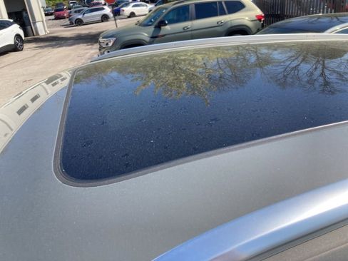 Used 2023 Audi Q5 2.0T Premium w/ Convenience Package AWD/4WD image 7